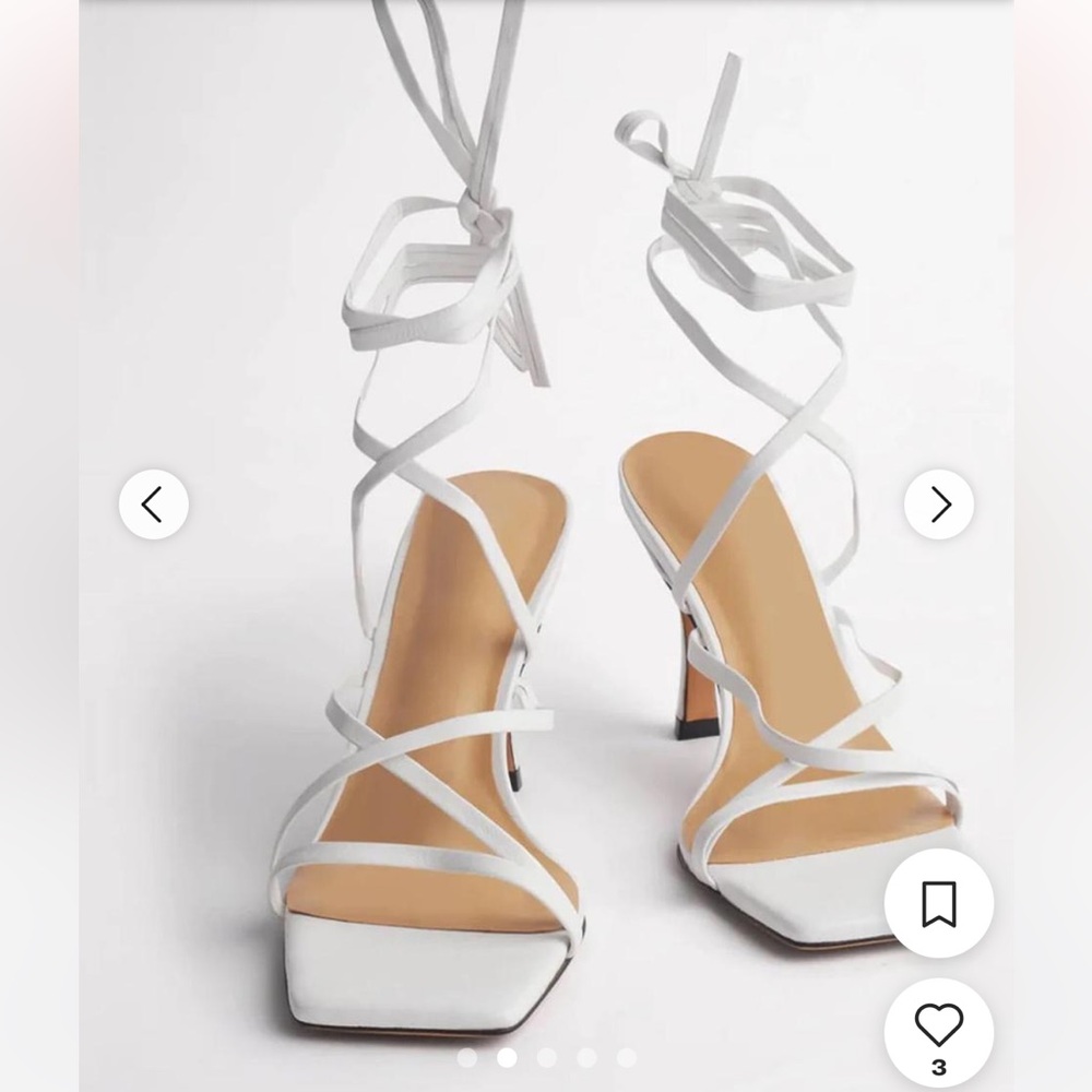 NWT- Tony Bianco Caden Heel in White Sheep Napa